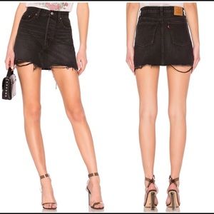 NWT Levi’s Deconstructed Denim Distressed Skirt